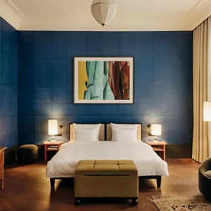 Boutique Chateau Royal ***** Berlin