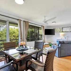 Sanctuary Lakes Fauna Retreat Aparthotel